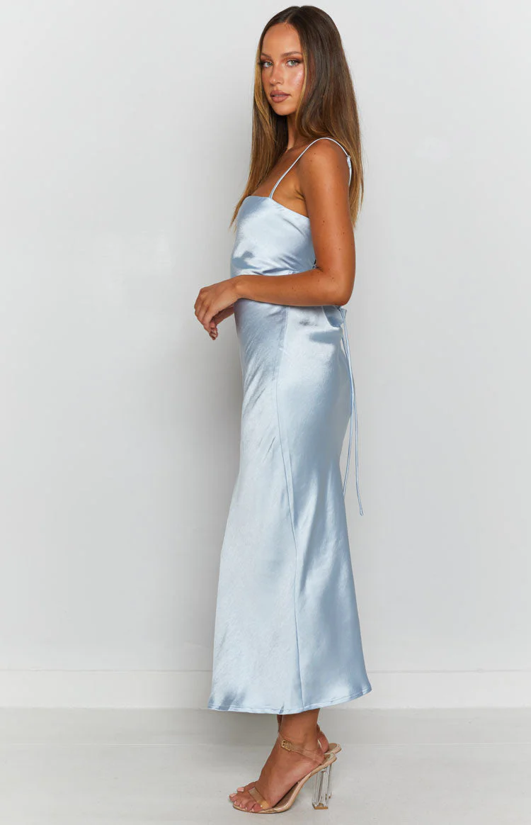 10576-amaryllis-dress-baby-blue-1.webp