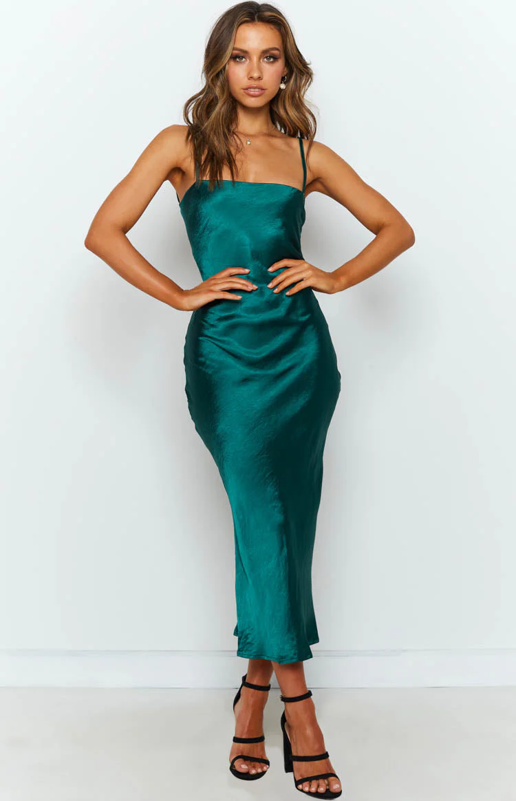 10734-amaryllis-dress-emerald-1.webp