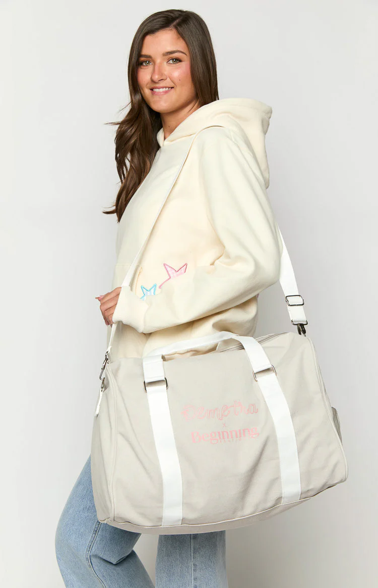 10824-demetra-duffle-bag-1.webp