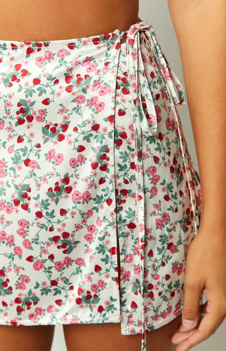 13942-bianca-white-floral-sarong-mini-skirt-1.jpg
