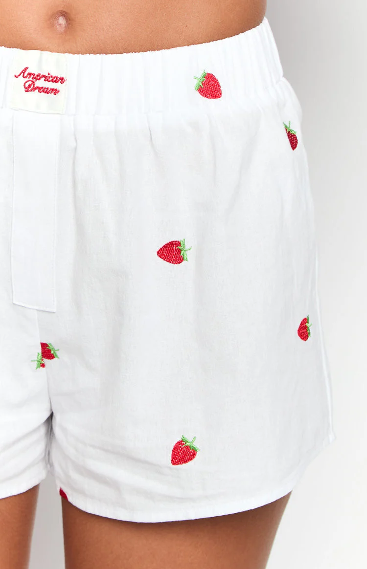 14239-brad-white-strawberry-embroidered-boxer-shorts-1.webp