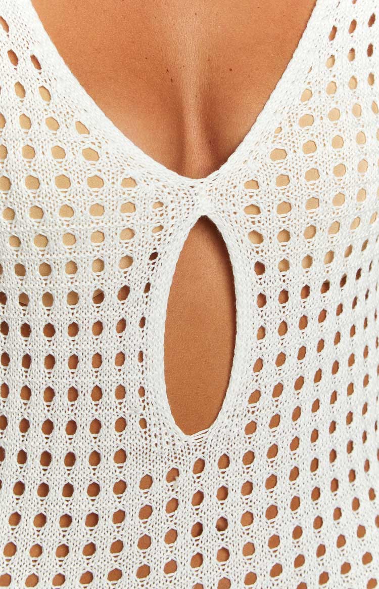16379-destinations-white-crochet-long-sleeve-maxi-dress-1.webp